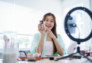 Influencer Marketing